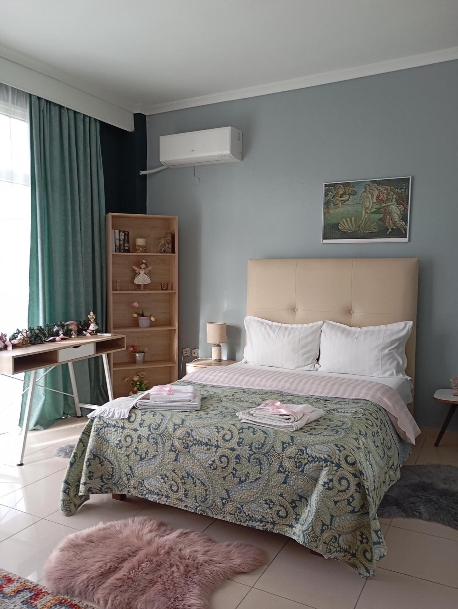 Hospitable Appartment In The Central Park, Xanthi Exterior photo